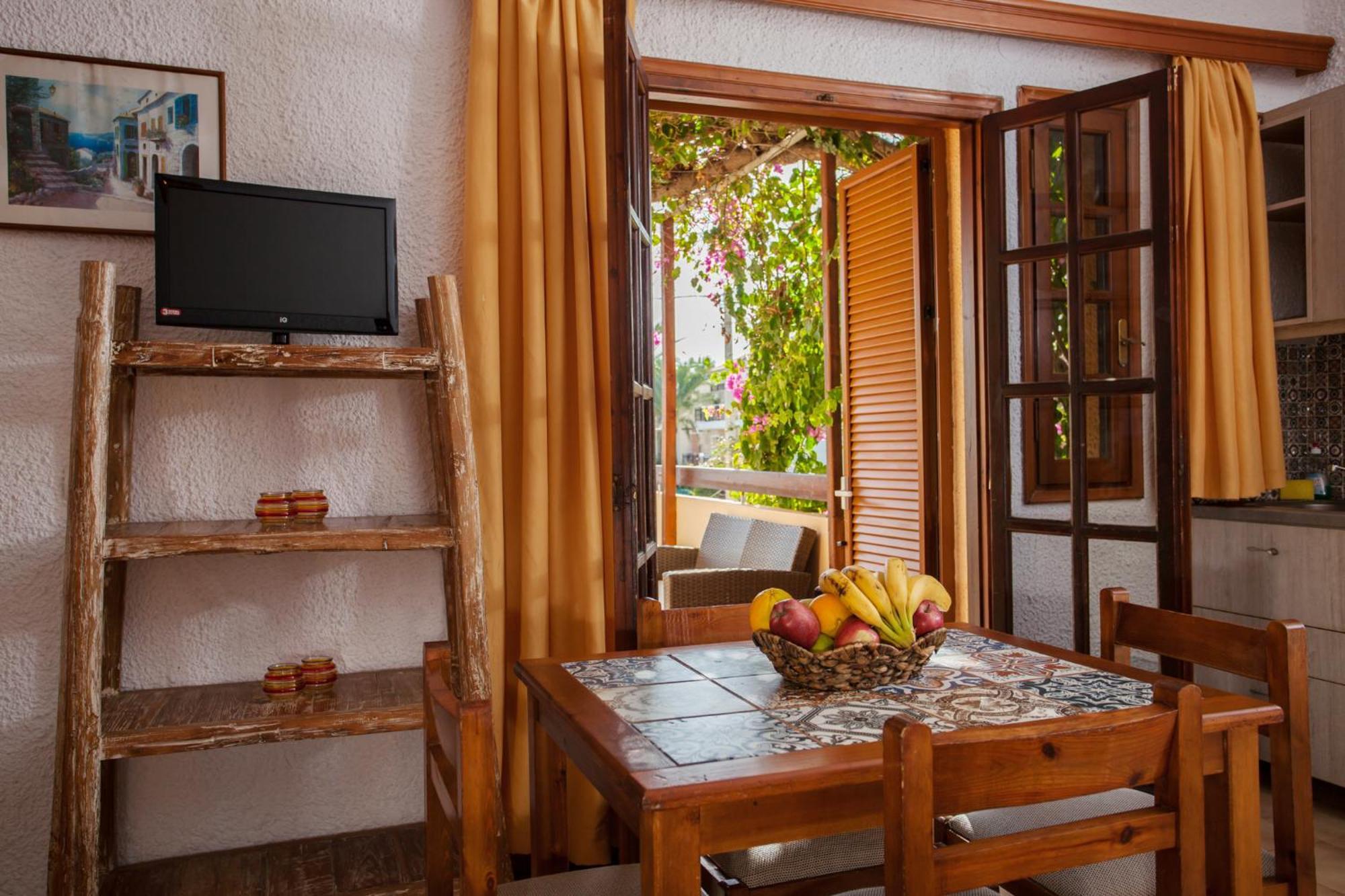 Ilias Apartments Platanés Стая снимка